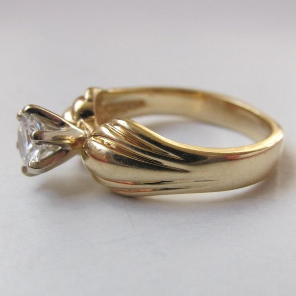 FINAL PRICE: 14K Solid Yellow Gold Natural Diamond Solitaire Ring - Picture 5 of 10